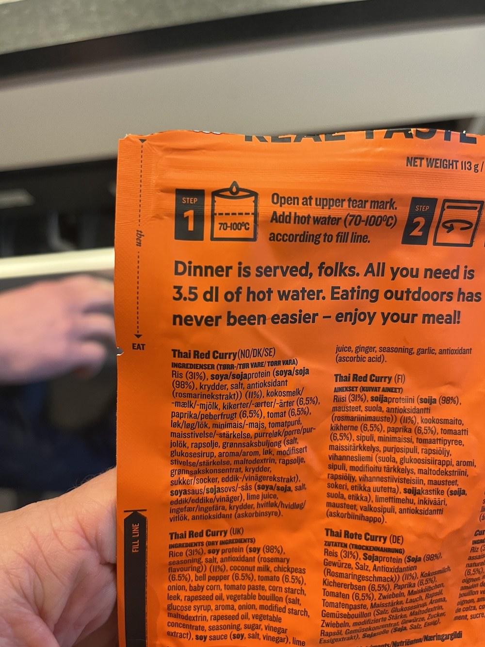 Närbild på en påse med frystorkad mat